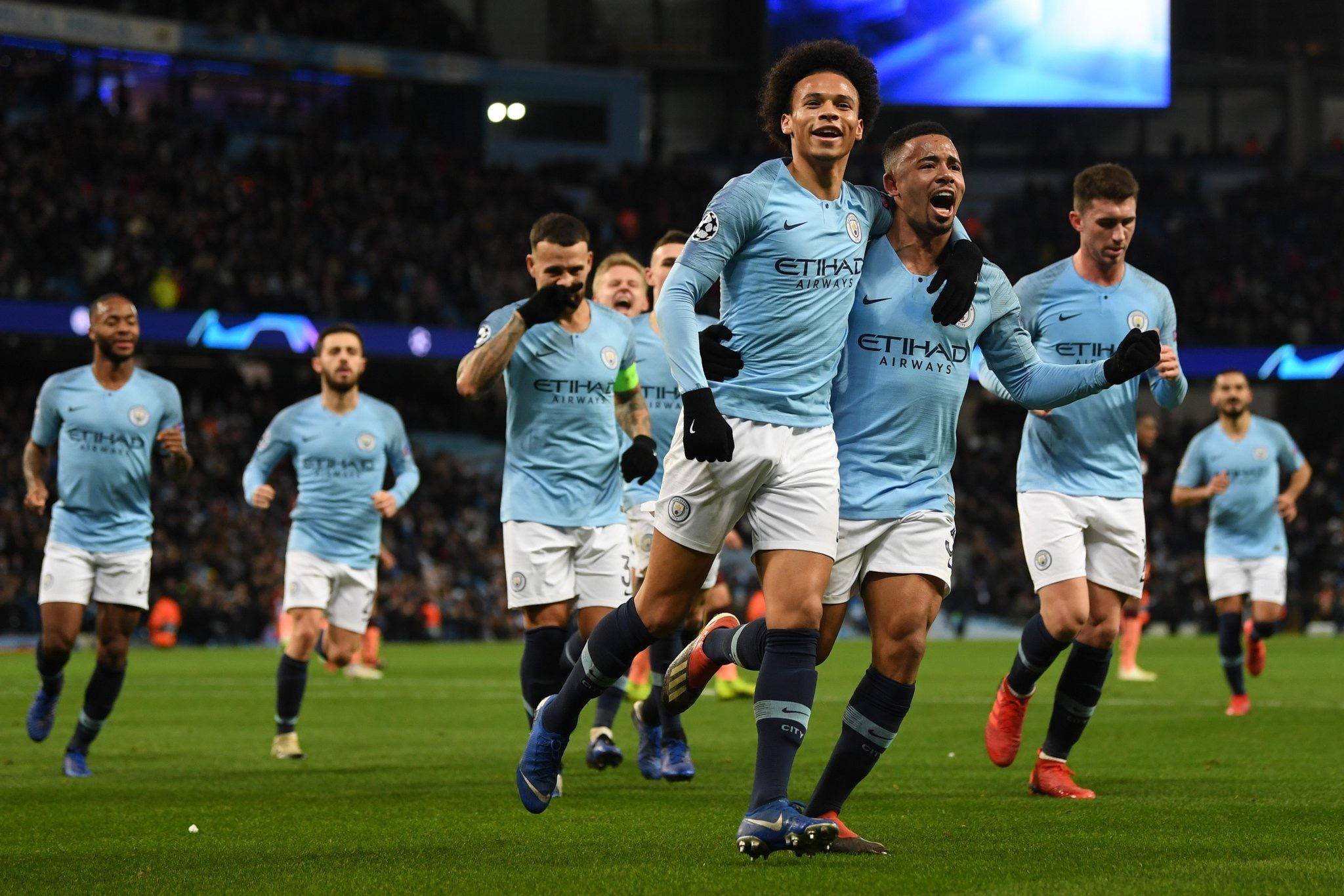 磊在中超初 磊在中超初