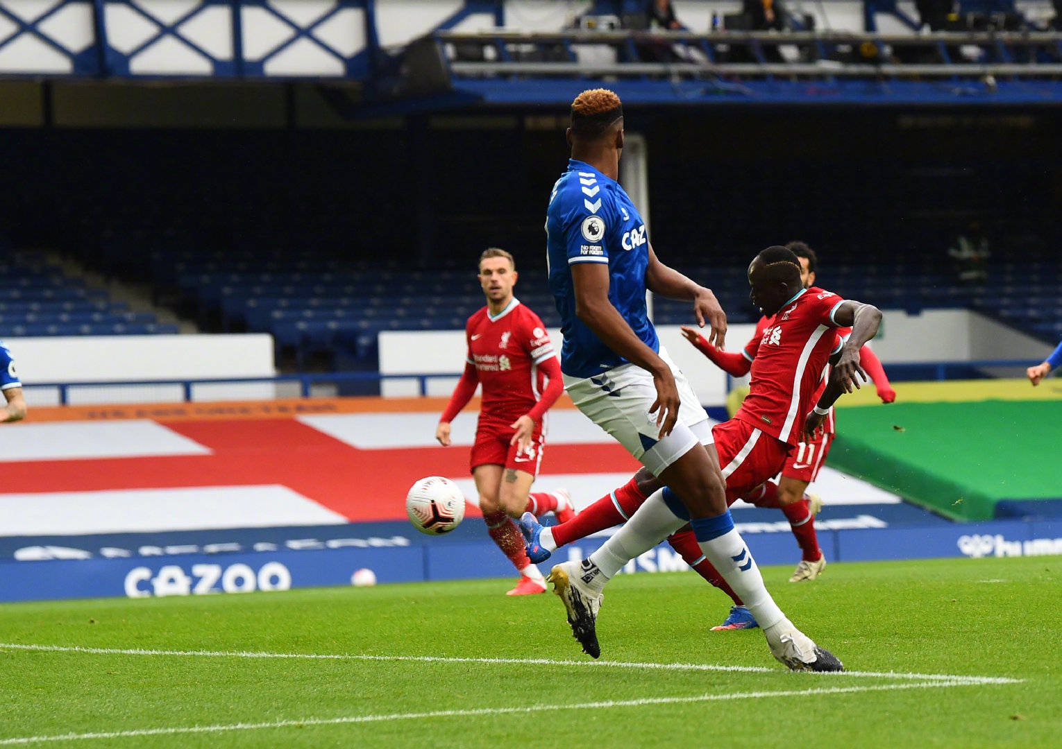 利兹联与利 利兹联与利